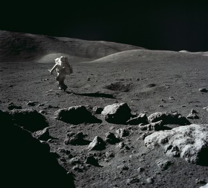 A mountain man on the Moon.  Could settlers follow?